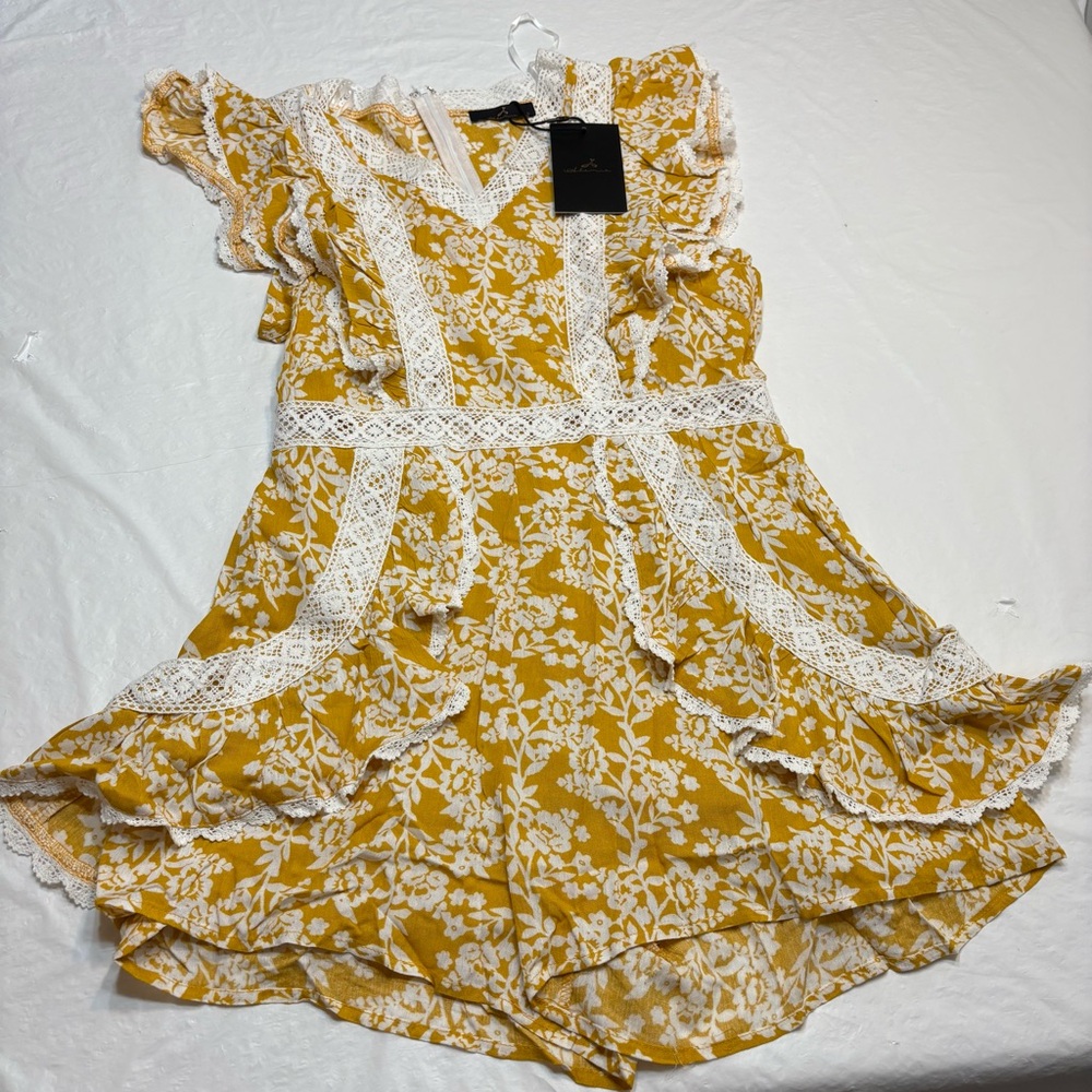 Alamia Yellow Floral Sleeveless Shorts Romper Women’s Large New
